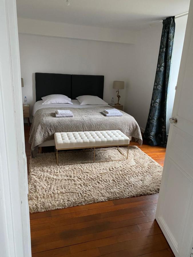 Le Moulin Bleu Bed & Breakfast Saint Cyr-sous-Dourdan Bagian luar foto