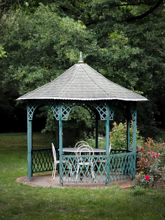 Le Moulin Bleu Bed & Breakfast Saint Cyr-sous-Dourdan Bagian luar foto