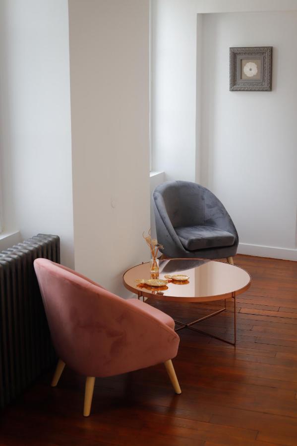 Le Moulin Bleu Bed & Breakfast Saint Cyr-sous-Dourdan Bagian luar foto