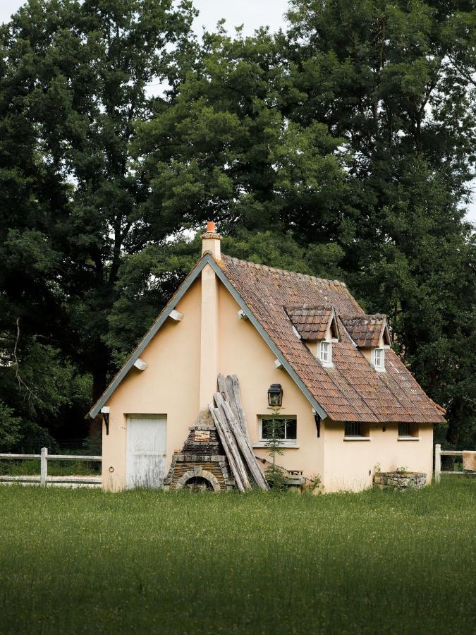 Le Moulin Bleu Bed & Breakfast Saint Cyr-sous-Dourdan Bagian luar foto